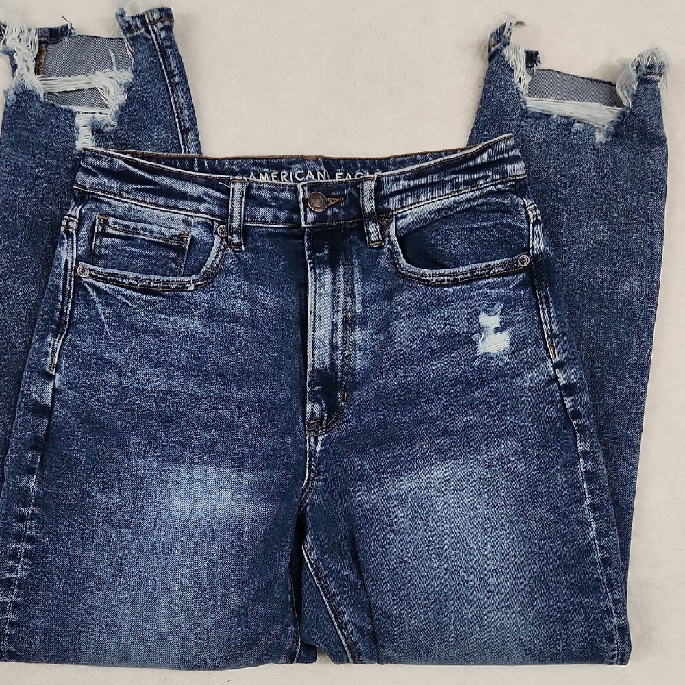 American Eagle Outfitters High Rise Distressed Blue Jeans